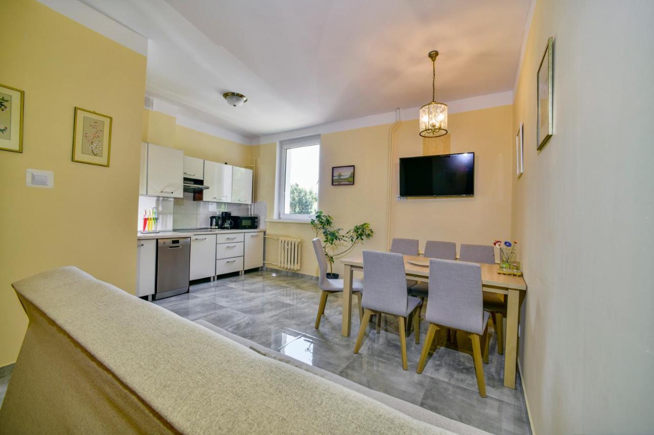 Apartament U Ewy W Kolobrzegu Podczele - 2 Sypialnie 50M2, Wifi I Darmowy Parking! מראה חיצוני תמונה
