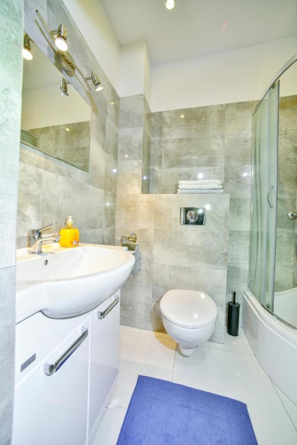 Apartament U Ewy W Kolobrzegu Podczele - 2 Sypialnie 50M2, Wifi I Darmowy Parking! מראה חיצוני תמונה