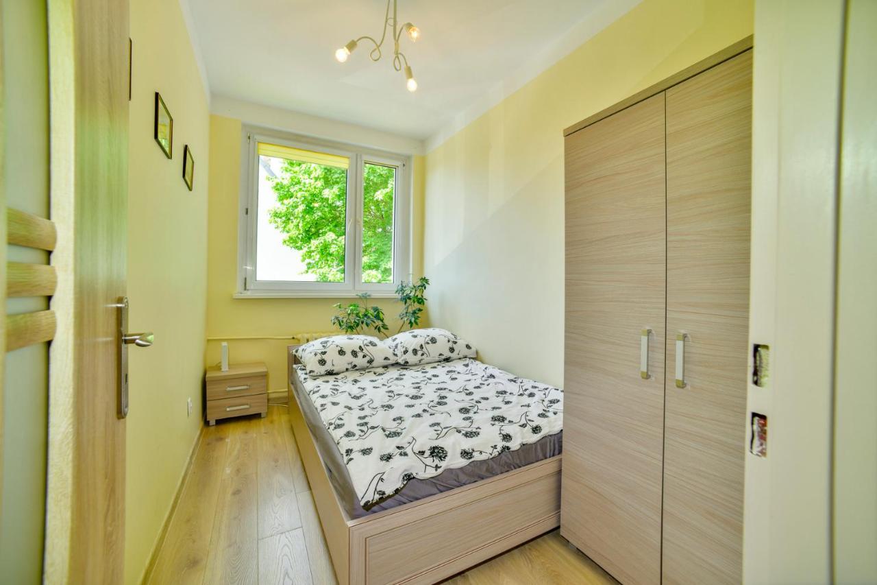 Apartament U Ewy W Kolobrzegu Podczele - 2 Sypialnie 50M2, Wifi I Darmowy Parking! מראה חיצוני תמונה