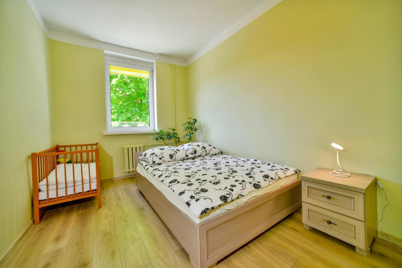 Apartament U Ewy W Kolobrzegu Podczele - 2 Sypialnie 50M2, Wifi I Darmowy Parking! מראה חיצוני תמונה